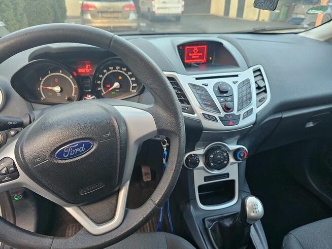 Ford Fiesta Ślesin - zdjęcie 7