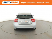 Mercedes A 180 pdc automat navi klima grzane fotele kubełki Warszawa - zdjęcie 6