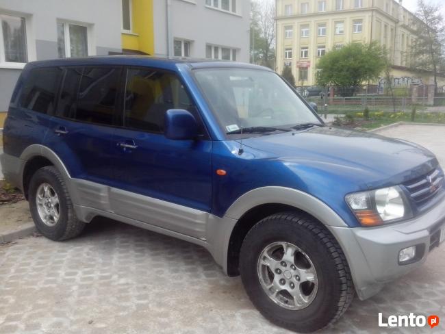 Piekne Mitsubishi Pajero 3.2 DI-D w najbogatszym wyposazeniu Kielce - zdjęcie 3