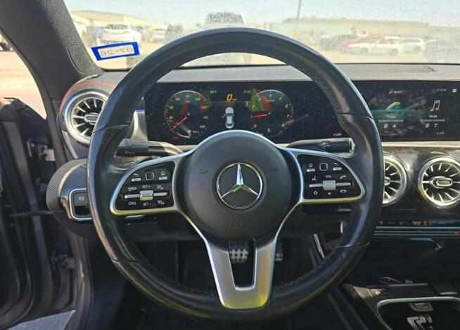 Mercedes CLA 250 4Matic / pakiet AMG / niski przebieg Wrocław - zdjęcie 8