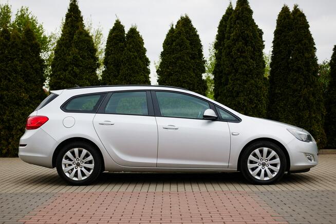 Opel Astra Sports Tourer Rzekuń - zdjęcie 8