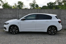 Fiat Tipo 1.4 120KM T-Jet hatchback LED Navi Kamera Czujniki Dąbrowa Górnicza - zdjęcie 2