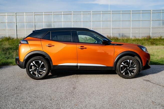 Peugeot 2008 GT 1.2 PureTech EAT8, Salon PL, bezwypadkowy, FVAT23% Warszawa - zdjęcie 9