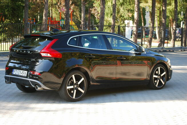 Volvo V40 II 2.0 D2 (120 KM) | Oryginalna wersja R-DESIGN | Rzeszów - zdjęcie 6