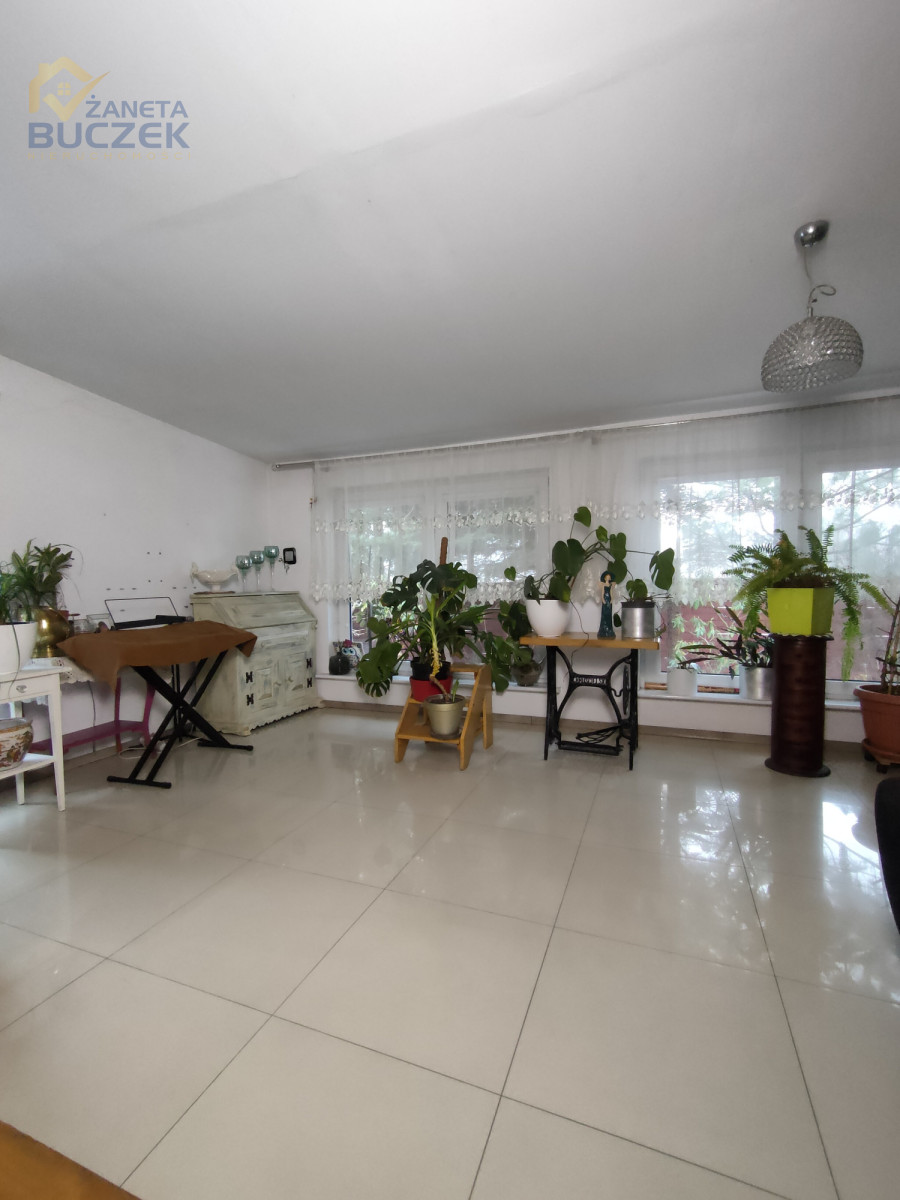 Sprzedam parterowy dom o pow. 129,1 m2 w Helence Helenka - zdjęcie 10