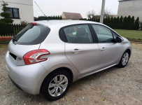 Peugeot 208 1.6 HDi  92KM