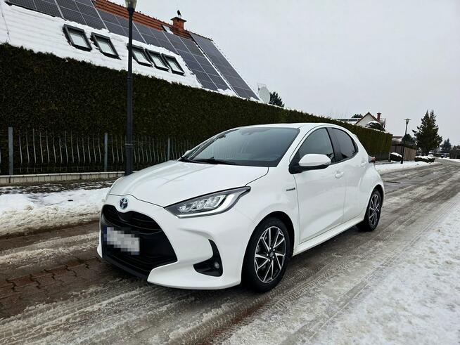 Toyota Yaris Hybrid 1.5 Benz. 116KM 2021r LED, Kamera, Tempomat Tychy - zdjęcie 1