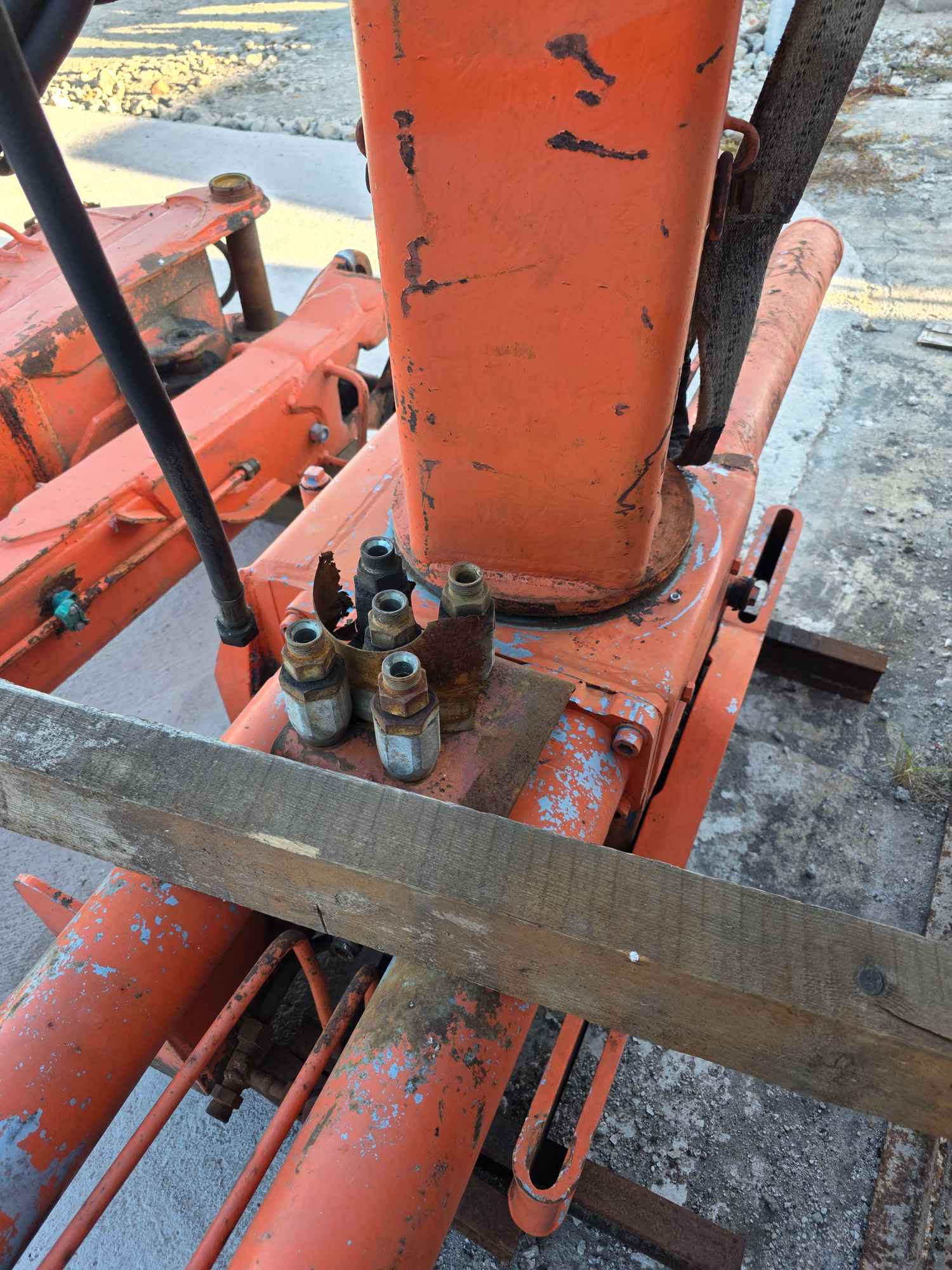 DŹWIG HDS Z DEMONTAŻU Głogów - zdjęcie 10