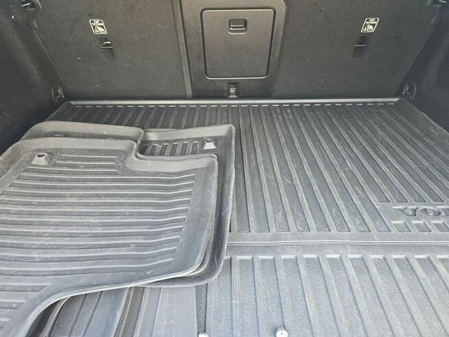 Volvo XC 60 Bogata wersja wyposażenia / AWD / T8 / niski przebieg Chwaszczyno - zdjęcie 12