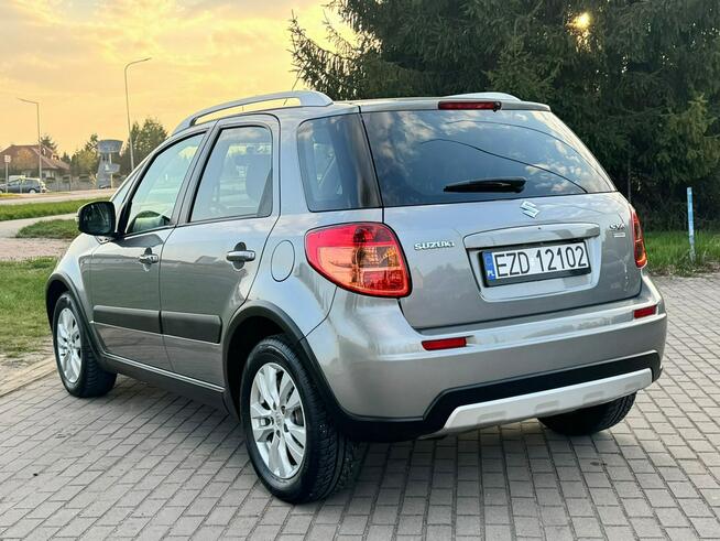 Suzuki SX4 *Facelifting*BDB stan*Benzyna* Zduńska Wola - zdjęcie 11