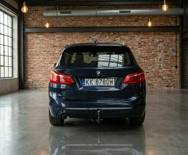 BMW Active Tourer 1 wł Full LED bezwypadkowy 2x koła Skóra kamera ASO Kraków - zdjęcie 6