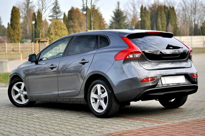 Volvo V40 1,6 HDi 115Km  Ledy Digital Navi City Kamera Klimatronik Płock - zdjęcie 2