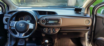 TOYOTA YARIS 1.3 Benzyna 99KM 6cio BIEGOWA SKRZYNIA Stalowa Wola - zdjęcie 5