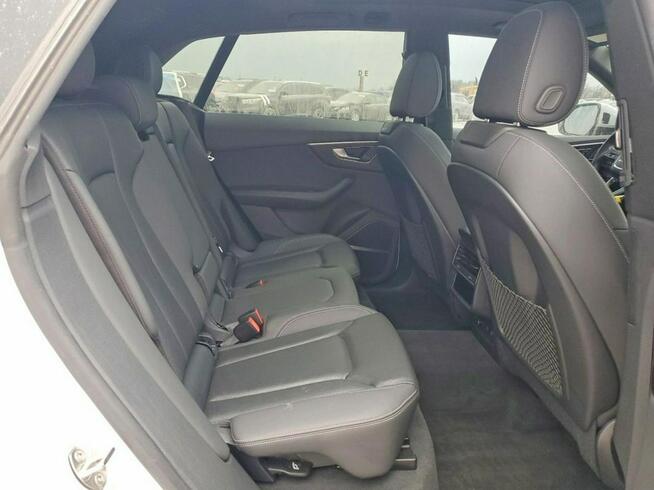 Audi Q8 / Quattro / S-Line / niski przebieg Wrocław - zdjęcie 11