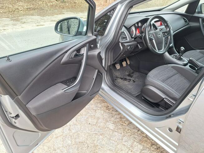 Opel Astra Sport Tourer- 1.4 Turbo Edition Siewierz - zdjęcie 9