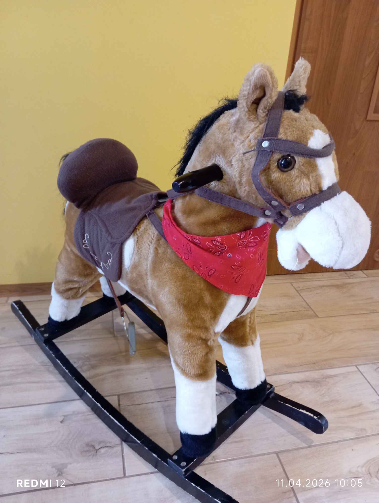 Konik na biegunach z dźwiękiem i ruchem Bytom - zdjęcie 1