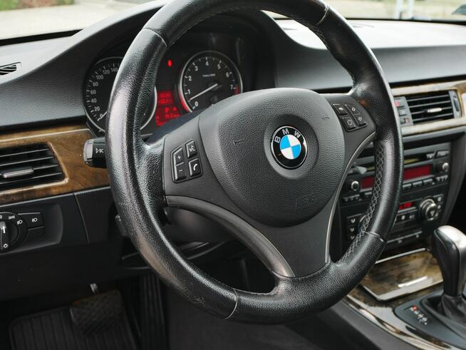 E92 Coupe 3.0 328xi 230KM xDrive 4x4 AWD -Automat -Bardzo zadbana Goczałkowice-Zdrój - zdjęcie 5