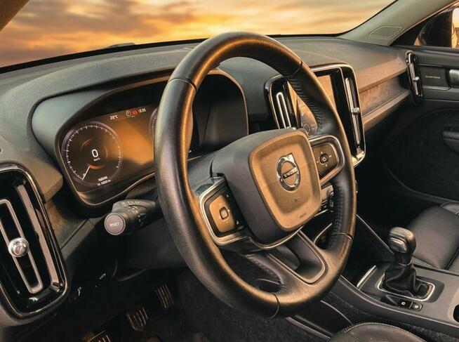 Volvo XC 40 D3, super stan, zadbany, bezwypadkowy, serwis Bełchatów - zdjęcie 7
