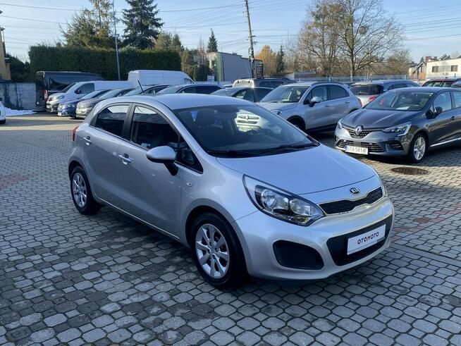 Kia Rio Rezerwacja Tarnowskie Góry - zdjęcie 3