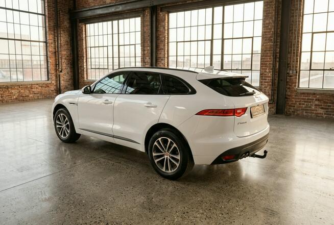 Jaguar F-PACE Rok Gwarancji Serwis Bezwypadkowy Kraków - zdjęcie 5