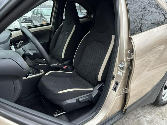 Toyota Aygo X 1.0 VVTi 72KM  STYLE, salon Polska, gwarancja Warszawa - zdjęcie 12