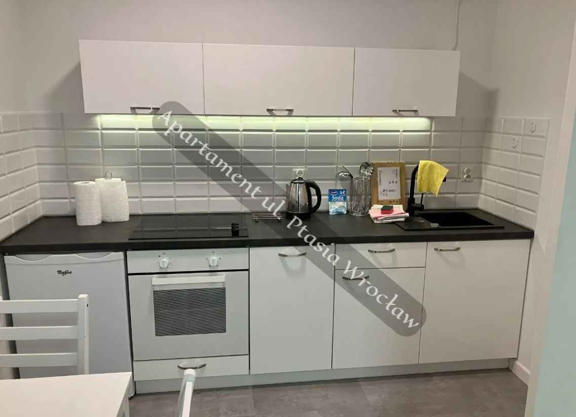 1pok, 30met, ul. Ptasia WINDA/2017 (Wrocław) Krzyki - zdjęcie 1