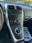 Toyota Auris 1.8 hybryda Kraków - zdjęcie 11