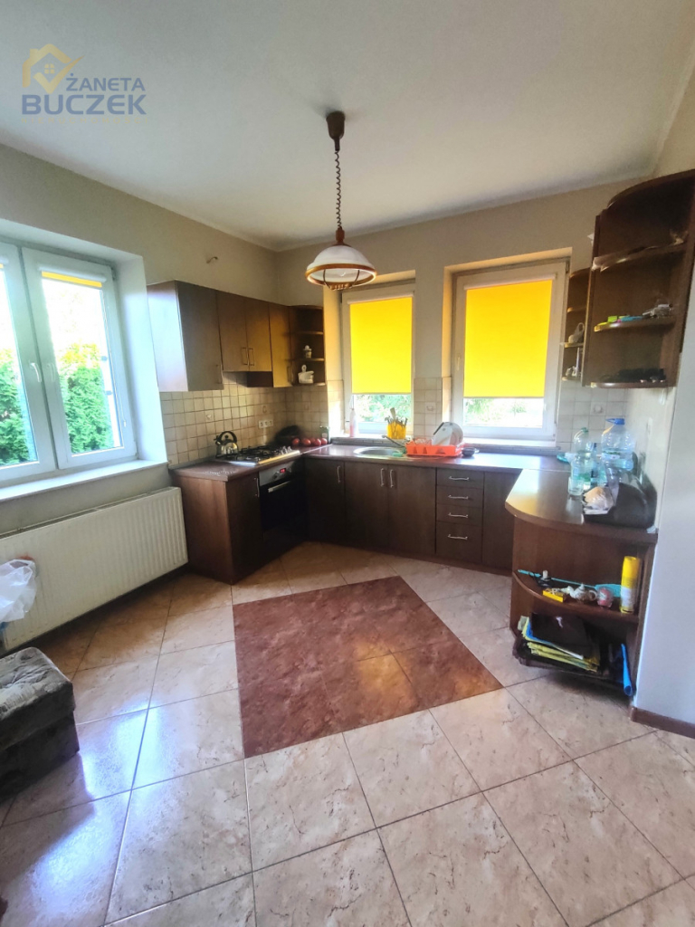 Dom jednorodzinny w centrum - ul. Staszica Sochaczew - zdjęcie 8