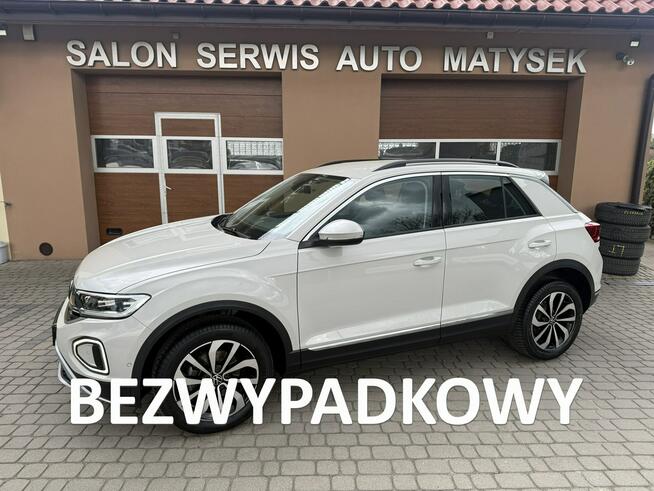 Volkswagen T-Roc 1,5 TSI 150KM  Klima  Navi  Kamera  ParkAssist Orzech - zdjęcie 1