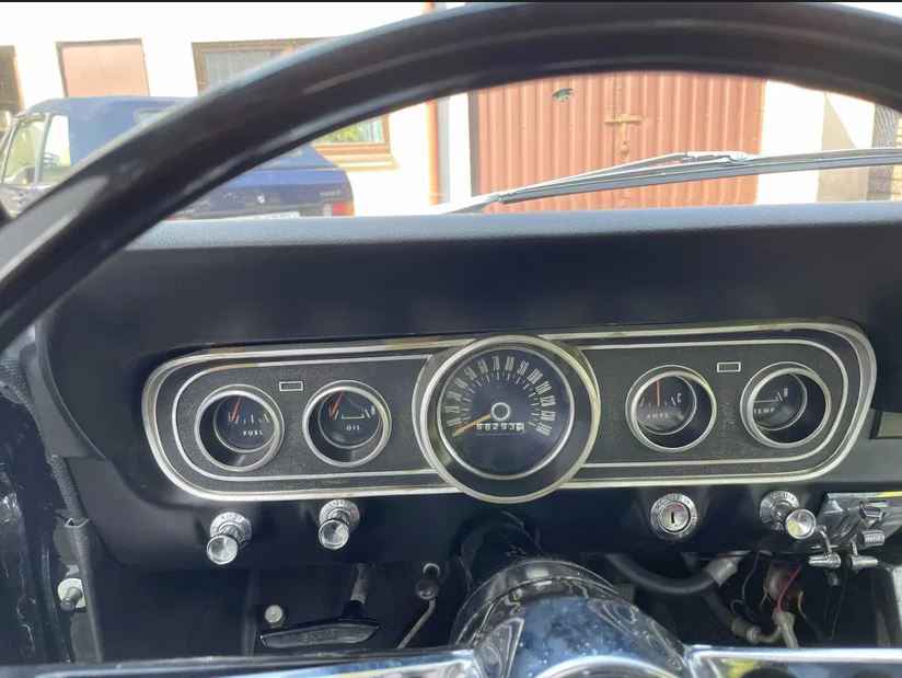 Ford Mustang 1966 – Legenda w Perfekcyjnym Wydaniu! Oryginał Radom - zdjęcie 4