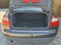 Audi A4 2002r, 1.6B, Czarny, Sedan, Jeździ, Opłaty są Radom - zdjęcie 6