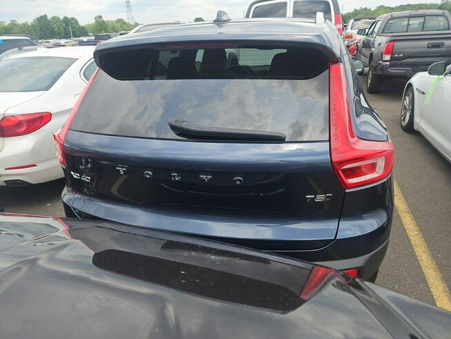 Volvo XC 40 INSCRIPTION / AWD / T5 / niski przebieg Chwaszczyno - zdjęcie 6