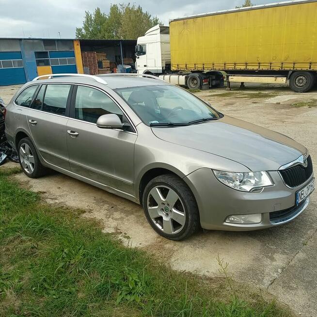 Skoda Superb 2,0TDI 2011r. kombi Ełk - zdjęcie 4
