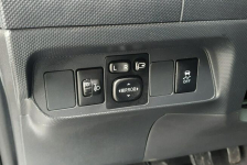 Toyota Auris Klimatronik 2 strefy/6 biegów/Tempomat/Hak/Alufelgi Przyszowice - zdjęcie 12