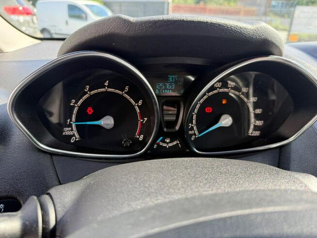 Ford Fiesta Pierwszy właściciel stan idealny Paradyż - zdjęcie 9