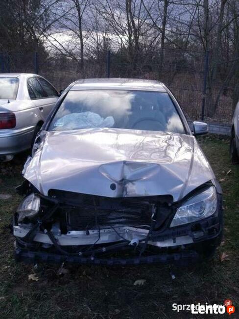 Mercedes C W204 1.8 benz kompresor 2008 r. pakiet AMG części Opole - zdjęcie 3
