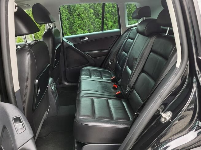 Volkswagen Tiguan ** R-LINE **  Nawigacja ** Jatutów - zdjęcie 12