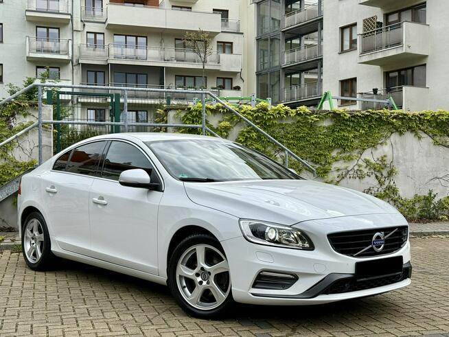 Volvo S60 2.0 benzyna R-design T3 Tarnowskie Góry - zdjęcie 4