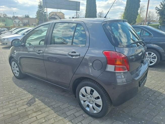 Toyota Yaris Stan techniczny bardzo dobry Stargard - zdjęcie 3
