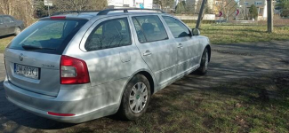 Sprzedam skoda octavia 2 FL kombi Fabryczna - zdjęcie 5