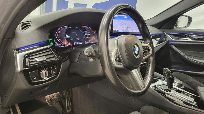BMW 520 d xDrive mHEV M Sport sport-aut Grójec - zdjęcie 12