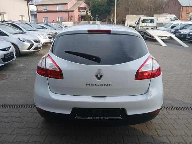 Renault Megane 1.6i alufelgi klimatyzacja startstop stan BDB 5 drzwi Gryfino - zdjęcie 6