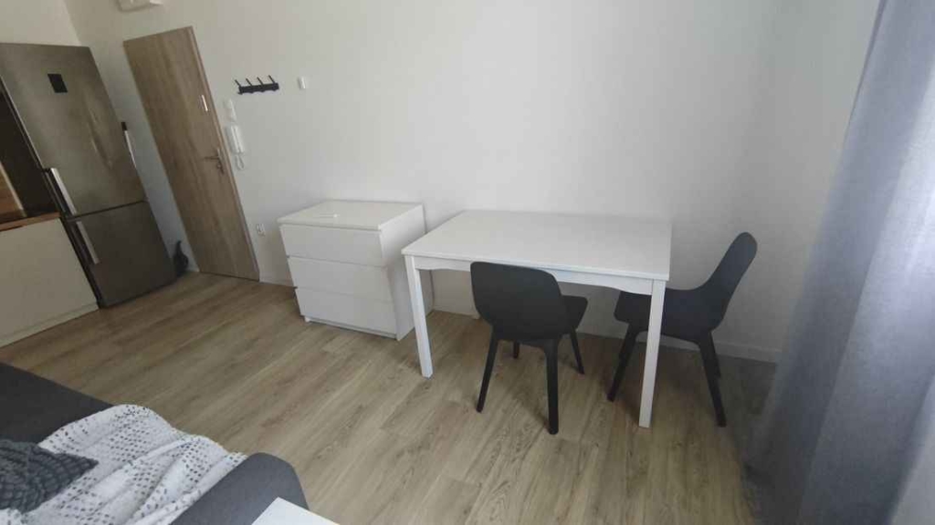 2pok, 31met, okolice Radłowej (Wrocław) Krzyki - zdjęcie 3
