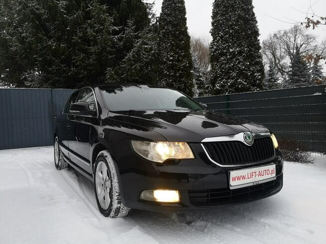 Škoda Superb 1,9 TDI 105 KM Klimatr Tempomat ALU Partronik Sensory Strzegom - zdjęcie 3