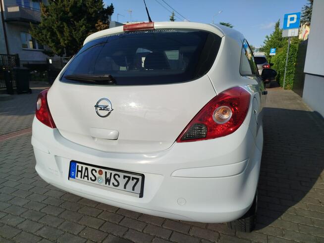 Opel Corsa 1,2 benzyna 2011r LIFT import niemcy oplaty w cenie Toruń - zdjęcie 2