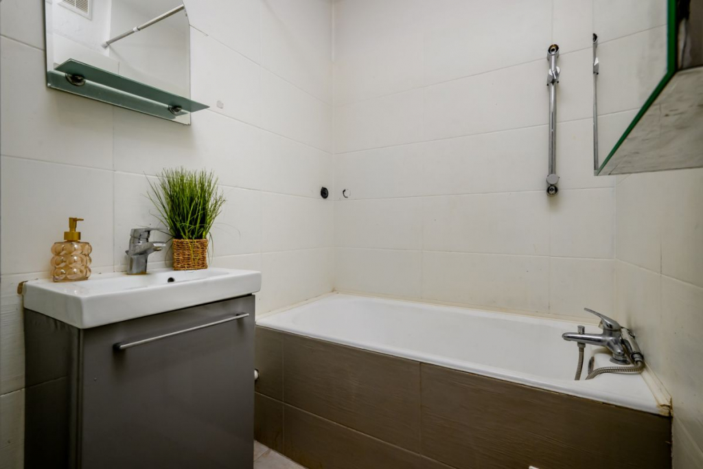 2 pokoje,39 m2  os. Przydworcowe Białystok - zdjęcie 6