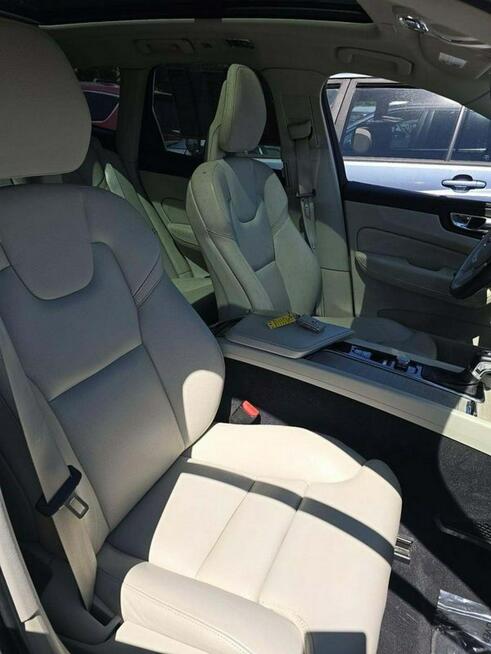 Volvo XC 60 Inscription / AWD / niski przebieg Tarnów - zdjęcie 7