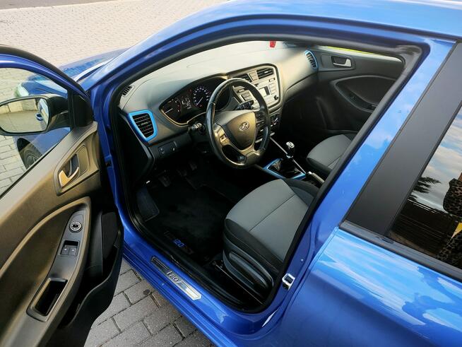 Hyundai i20 1.2 Klimatyzacja Grzane fotele Grzana Kierownica z DE Burzenin - zdjęcie 9