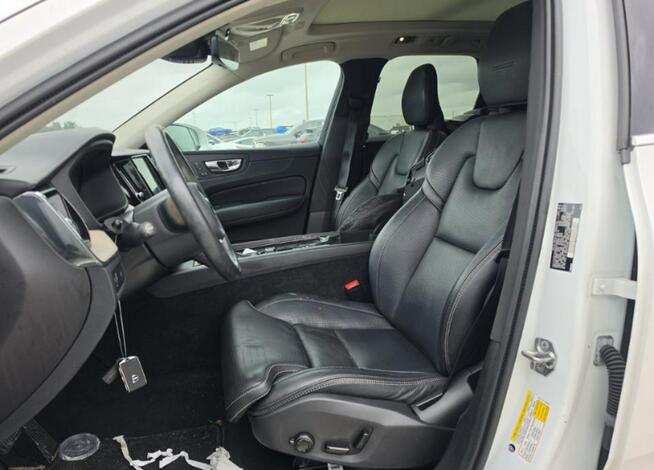 Volvo XC 60 INSCRIPTION / AWD / T6 / niski przebieg Warszawa - zdjęcie 7