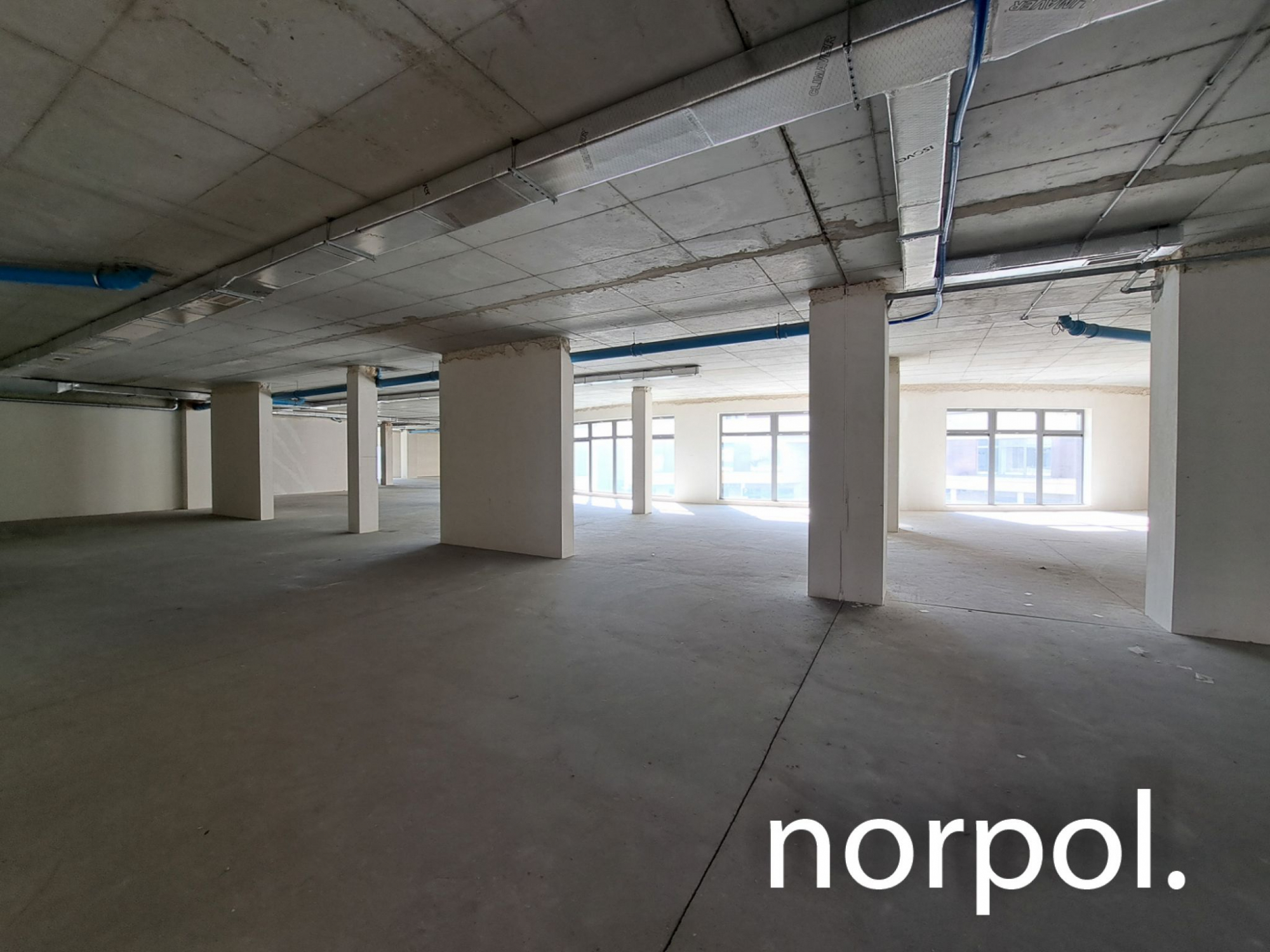 Open space do zaaranżowania w reprezentacyjnym apartamentowcu, os. Kraków - zdjęcie 7